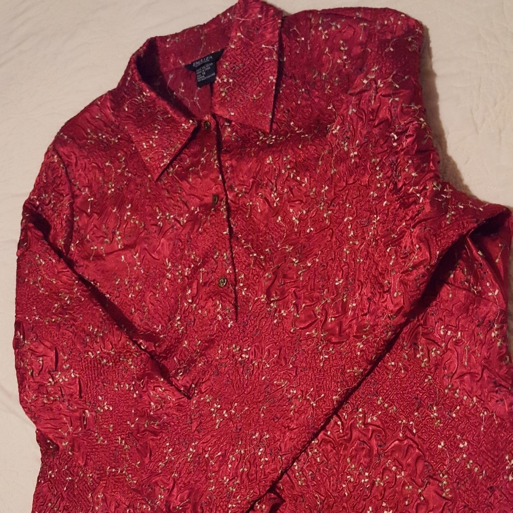 Women's blouse